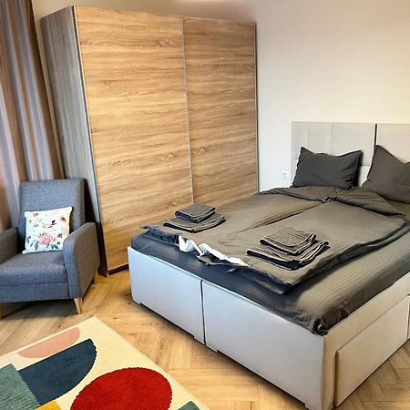 Parkview Luxury In City Center 8 Veliko Tărnovo Exteriör bild