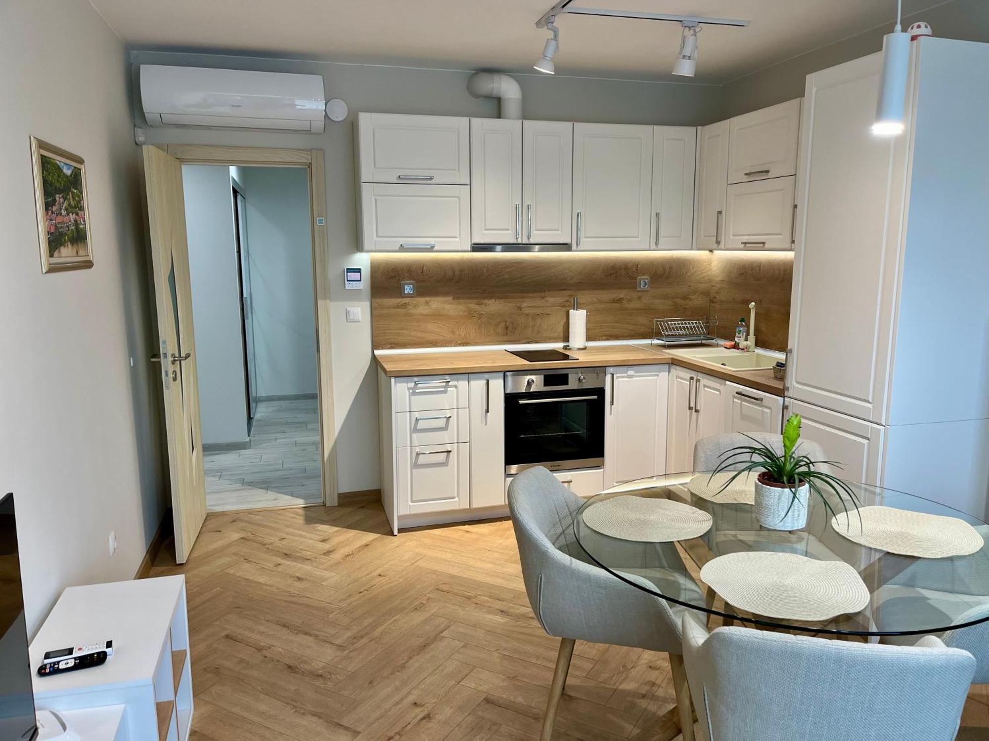 Parkview Luxury In City Center 8 Veliko Tărnovo Exteriör bild